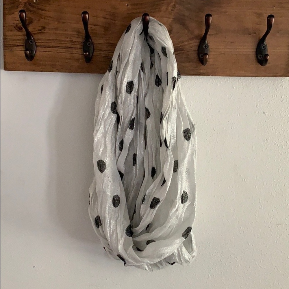 Infinity Scarves - Picture 4 of 7